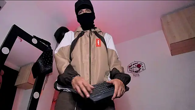 Snapshot of Samuel_Suarez chatting on February 5, 2026, 3:55 am Samuel Suarez online show from February 5, 2026, 3:55 am