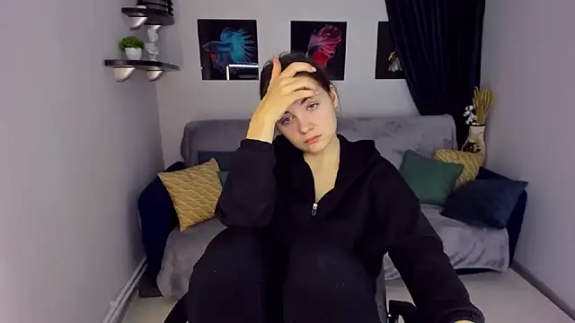 Snapshot of KristinaLoison chatting on December 24, 2024, 4:11 am KristinaLoison online show from December 24, 2024, 4:11 am