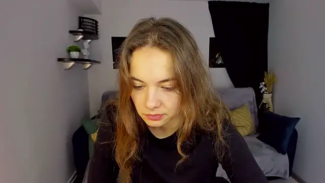 Snapshot of KristinaLoison chatting on January 4, 2025, 8:06 am KristinaLoison online show from January 4, 2025, 8:06 am