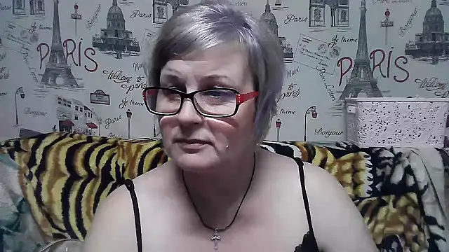 Snapshot of Gina_Marlyn chatting on January 9, 2025, 6:15 pm Gina Marlyn online show from January 9, 2025, 6:15 pm