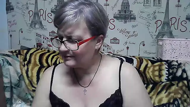 Snapshot of Gina_Marlyn chatting on January 9, 2025, 9:16 pm Gina Marlyn online show from January 9, 2025, 9:16 pm