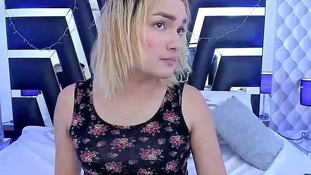 Snapshot of katya_kozlov chatting on February 26, 2025, 4:25 am katya kozlov online show from February 26, 2025, 4:25 am