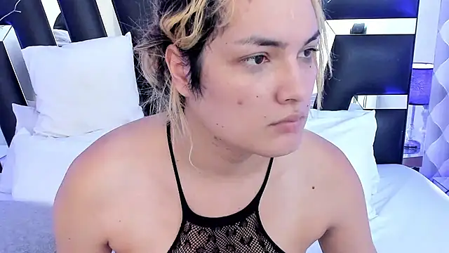 Snapshot of katya_kozlov chatting on March 3, 2025, 6:37 am katya kozlov online show from March 3, 2025, 6:37 am