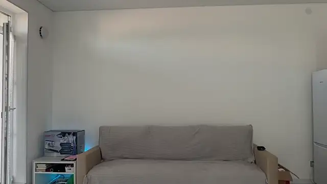 Snapshot of mo1ly chatting on June 25, 2026, 4:00 pm mo1ly online show from June 25, 2026, 4:00 pm