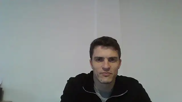 Snapshot of HeteroOli chatting on March 9, 2026, 5:17 pm HeteroOli online show from March 9, 2026, 5:17 pm