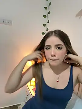 Snapshot of ShelbyHagen chatting on February 1, 2026, 11:25 pm ShelbyHagen online show from February 1, 2026, 11:25 pm