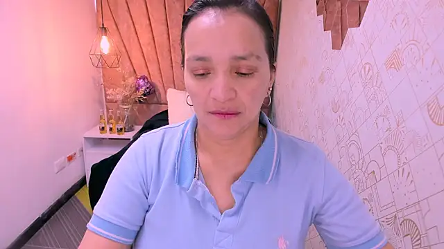 Snapshot of MarilynMiilf_ chatting on September 22, 2025, 7:27 pm MarilynMiilf online show from September 22, 2025, 7:27 pm