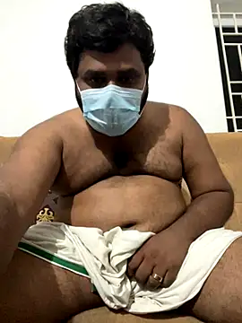 godmail100 online show from November 23, 2025, 5:13 pm