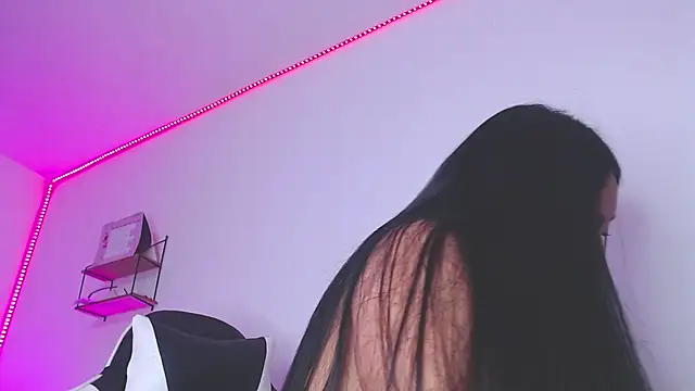 Snapshot of sweeet_amy chatting on December 15, 2025, 8:02 pm sweeet amy online show from December 15, 2025, 8:02 pm