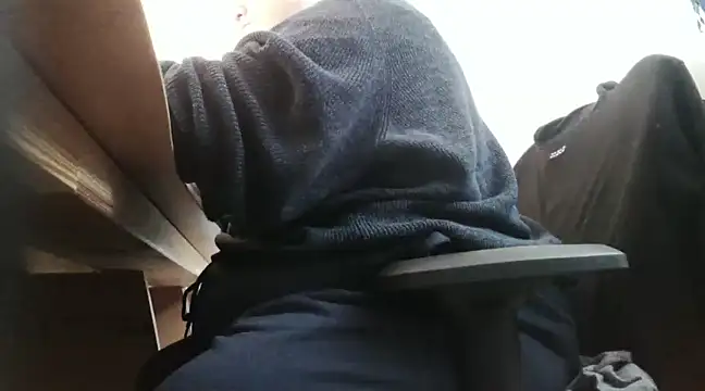 chubbysmallcockxh online show from March 8, 2025, 5:11 pm