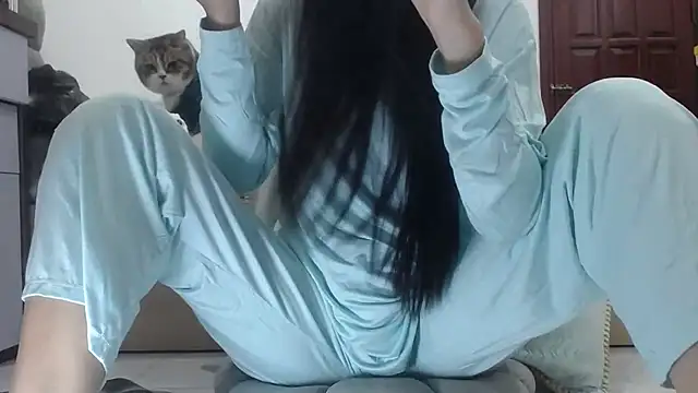 Sarah 88 online show from January 8, 2025, 7:56 pm