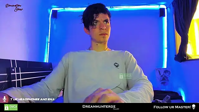 Snapshot of Headhunterdz chatting on January 7, 2025, 6:45 pm Headhunterdz online show from January 7, 2025, 6:45 pm