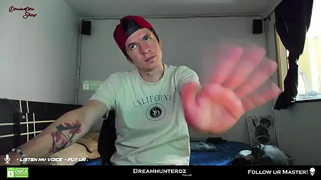 Snapshot of Headhunterdz chatting on February 3, 2025, 9:39 pm Headhunterdz online show from February 3, 2025, 9:39 pm