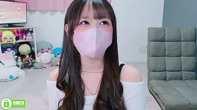 -M Hinano  online show from March 13, 2026, 1:40 pm