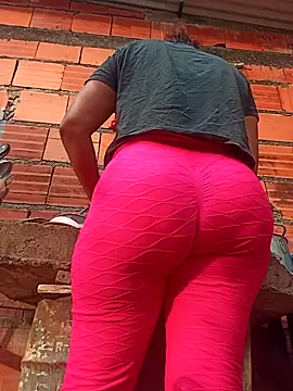 ValeriaSantos- online show from February 20, 2025, 12:15 pm