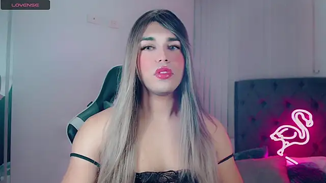 Snapshot of BIGCOCKMIA chatting on January 23, 2025, 12:52 pm BIGCOCKMIA online show from January 23, 2025, 12:52 pm