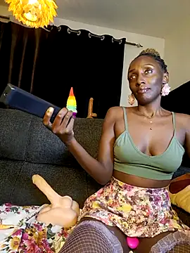 Snapshot of lynnkatrina chatting on January 17, 2026, 12:37 am lynnkatrina online show from January 17, 2026, 12:37 am