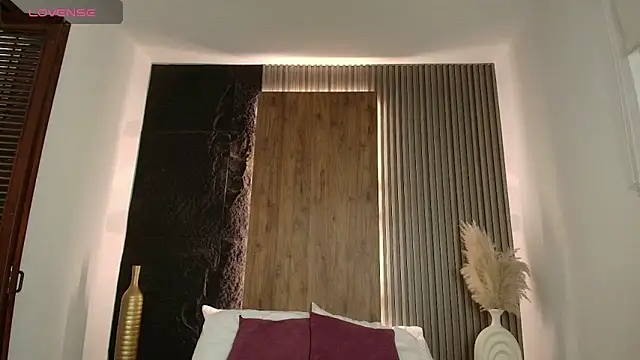 abby miller26 online show from December 20, 2024, 12:27 pm