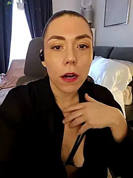 Snapshot of Ellie-L-Elizabeth chatting on December 12, 2024, 3:59 pm Ellie-L-Elizabeth online show from December 12, 2024, 3:59 pm