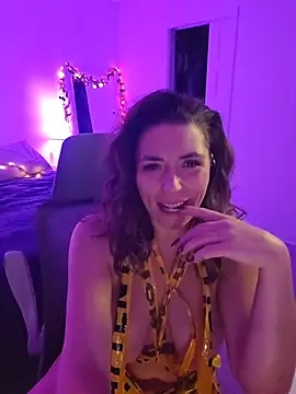 Snapshot of Ellie-L-Elizabeth chatting on October 18, 2025, 4:48 am Ellie-L-Elizabeth online show from October 18, 2025, 4:48 am