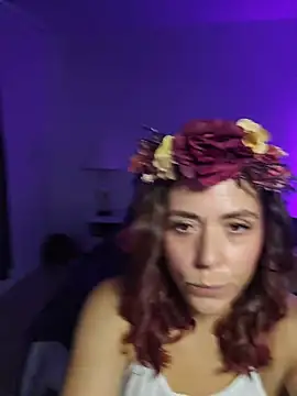 Snapshot of Ellie-L-Elizabeth chatting on October 22, 2025, 5:02 pm Ellie-L-Elizabeth online show from October 22, 2025, 5:02 pm