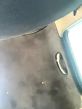 lunablossom  online show from October 16, 2025, 9:16 pm