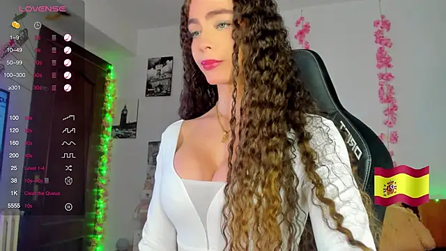 Snapshot of gabrielatafur_ chatting on November 9, 2025, 2:15 pm gabrielatafur online show from November 9, 2025, 2:15 pm