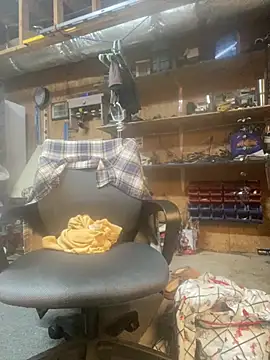 Snapshot of ththotmomma chatting on February 1, 2026, 7:18 am ththotmomma online show from February 1, 2026, 7:18 am