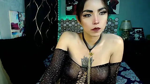 Snapshot of Hot_Metallica69 chatting on November 2, 2025, 3:25 pm Hot Metallica69 online show from November 2, 2025, 3:25 pm