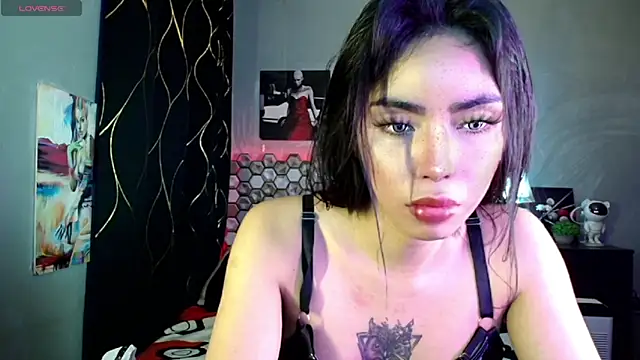 Snapshot of Hot_Metallica69 chatting on March 15, 2026, 12:55 pm Hot Metallica69 online show from March 15, 2026, 12:55 pm