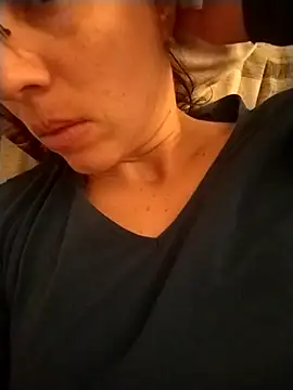 SquirtyMellissaLabia online show from October 5, 2025, 7:56 pm