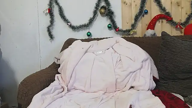 SquirtyMellissaLabia online show from December 20, 2025, 7:15 am