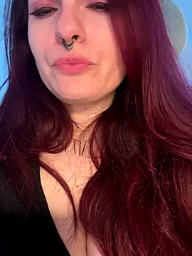 LunaMoongirl online show from November 13, 2025, 3:55 pm