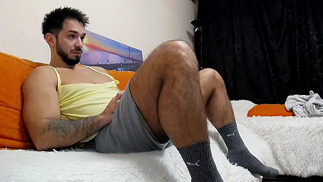 Snapshot of MichaelWills chatting on November 11, 2025, 5:46 pm MichaelWills online show from November 11, 2025, 5:46 pm