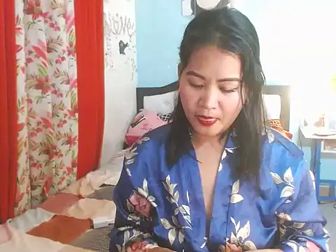 Snapshot of PearlOfAsia21 chatting on February 13, 2026, 9:16 am PearlOfAsia21 online show from February 13, 2026, 9:16 am