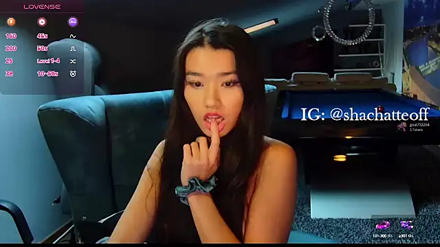 shachatteof online show from October 13, 2025, 8:36 am