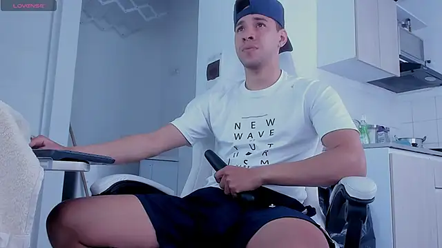 Snapshot of petter_coleman_ chatting on February 21, 2025, 5:20 pm petter coleman online show from February 21, 2025, 5:20 pm