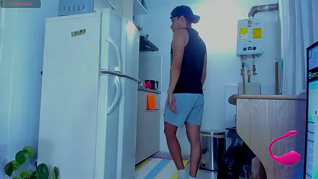 Snapshot of petter_coleman_ chatting on March 6, 2025, 9:25 am petter coleman online show from March 6, 2025, 9:25 am