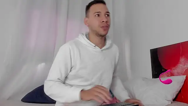 Snapshot of petter_coleman_ chatting on March 22, 2025, 12:25 pm petter coleman online show from March 22, 2025, 12:25 pm