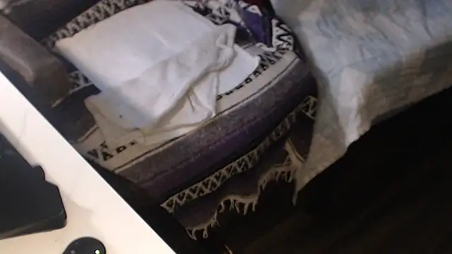 QueenDenizeAndTheCaptain online show from October 21, 2025, 6:41 pm