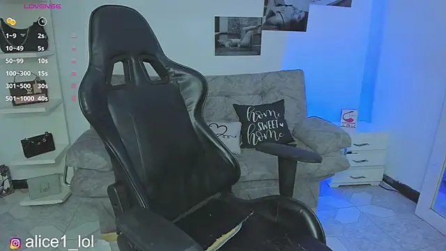 candy alicee online show from December 3, 2025, 11:30 am