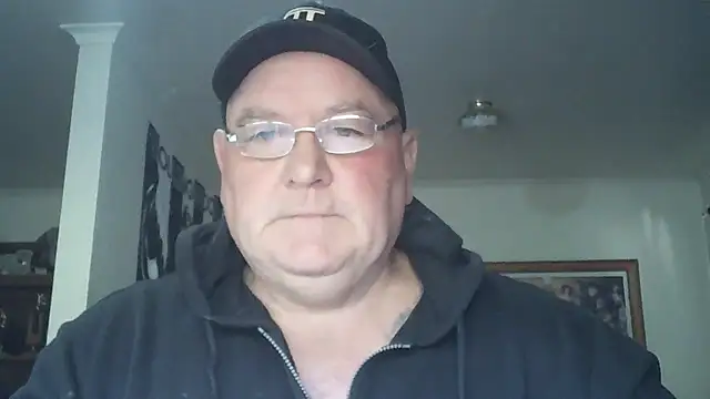 HOTANAL online show from November 9, 2025, 10:08 pm