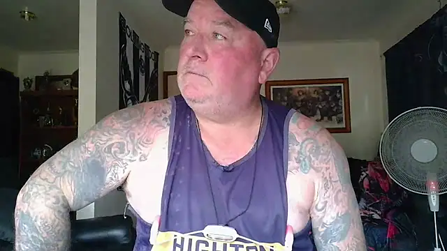 Snapshot of HOTANAL chatting on March 8, 2026, 12:41 am HOTANAL online show from March 8, 2026, 12:41 am