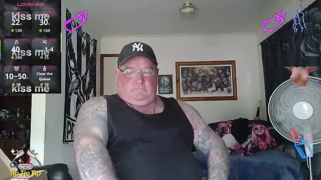 Snapshot of HOTANAL chatting on March 25, 2026, 1:22 am HOTANAL online show from March 25, 2026, 1:22 am