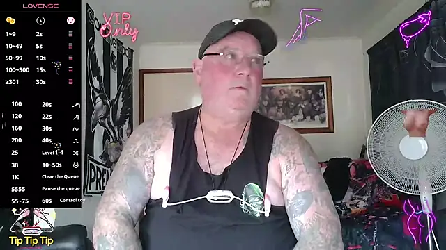Snapshot of HOTANAL chatting on April 18, 2026, 3:21 am HOTANAL online show from April 18, 2026, 3:21 am
