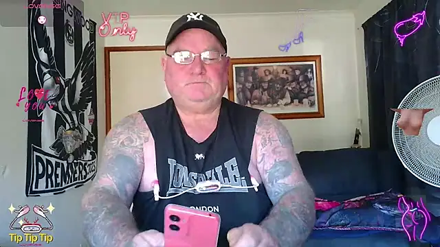 Snapshot of HOTANAL chatting on May 15, 2026, 1:56 am HOTANAL online show from May 15, 2026, 1:56 am