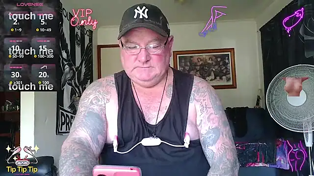 Snapshot of HOTANAL chatting on May 19, 2026, 1:56 am HOTANAL online show from May 19, 2026, 1:56 am