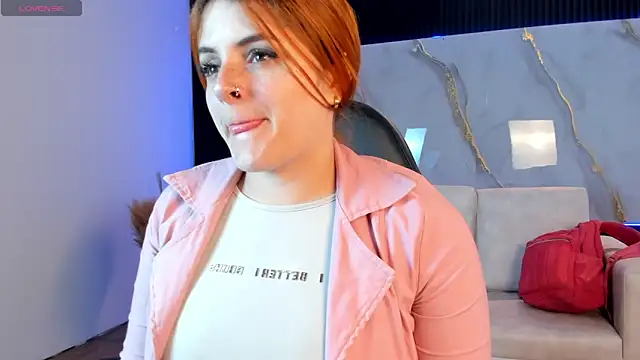 kimbrownn online show from October 27, 2025, 1:04 pm