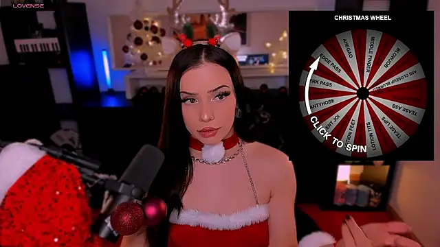 Snapshot of SofiRusselle chatting on December 20, 2025, 7:21 pm SofiRusselle online show from December 20, 2025, 7:21 pm