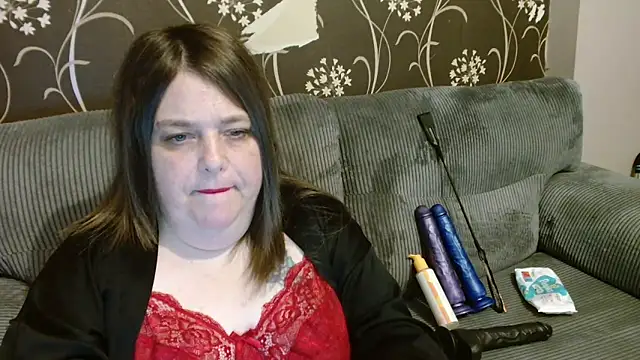 Snapshot of HouseWifeWhore_Milf chatting on February 26, 2026, 11:04 pm HouseWifeWhore Milf online show from February 26, 2026, 11:04 pm